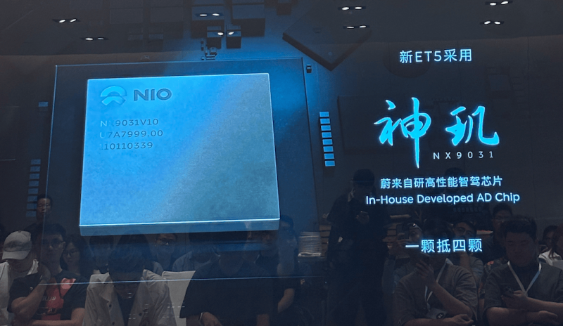 六安开发区：2025年首期“人才夜市”开市