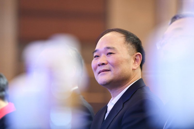 客厅墙面装修，怎么选资料？怎么装饰？一篇搞定！