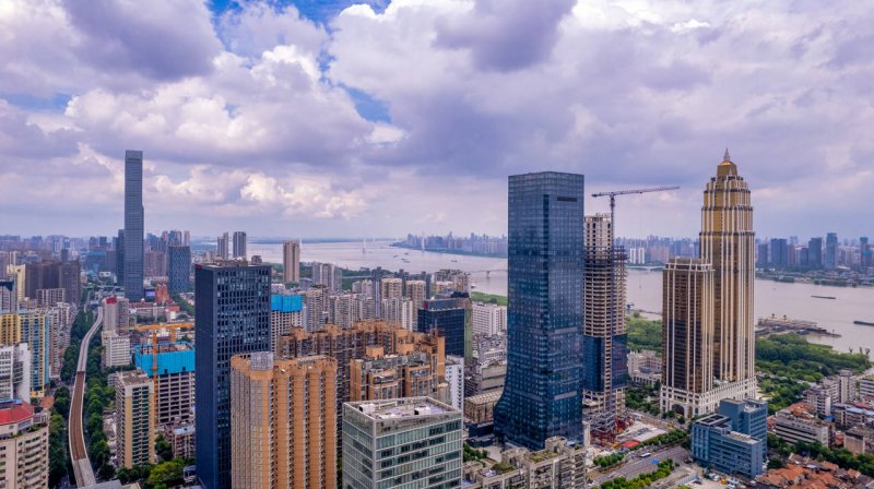 泛家装产业正处于断奶期，但终将实现独立行走